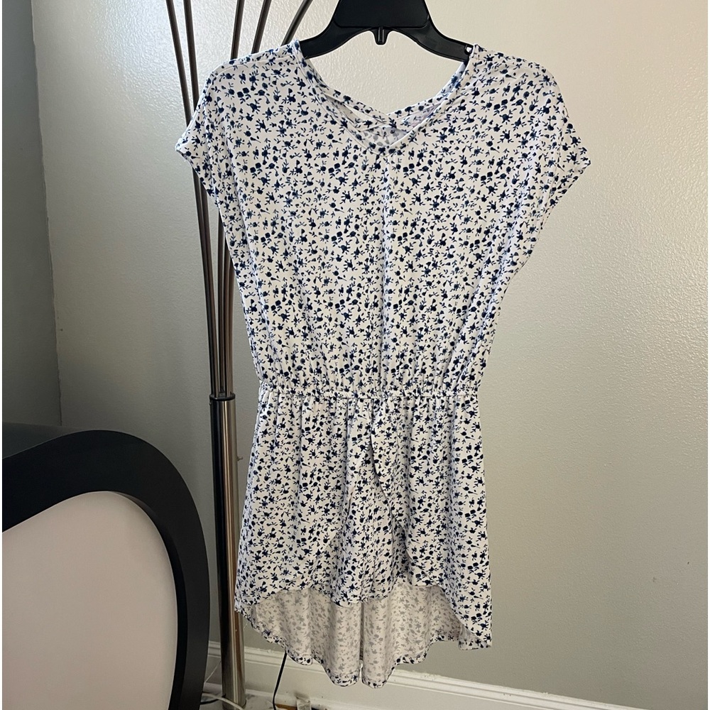 NWOT Short jumper: Jumiors
